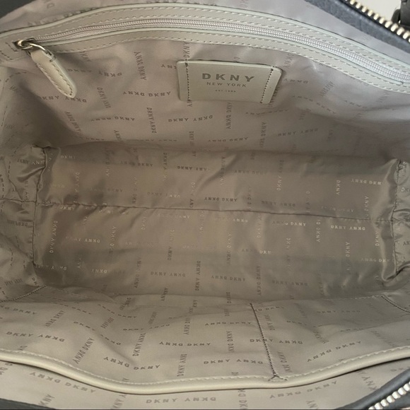 BNWT DKNY Erin Leather Crossbody Satchel - Picture 8 of 10